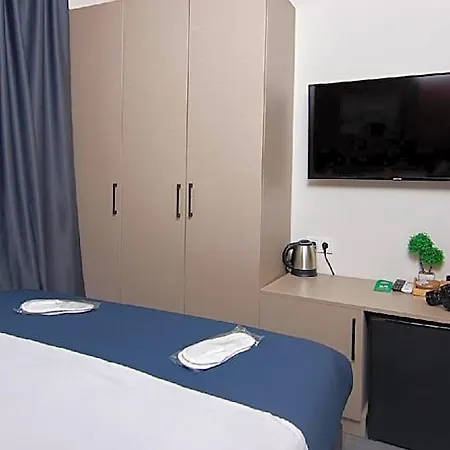 Otel Zulu *